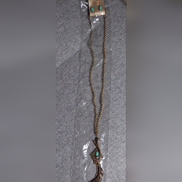 MIA inspirations By Kim Min Sun Boho Pendant And Stud Earring Set Faux Turquoise - Picture 5 of 5